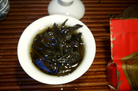 肉桂可以用紫砂壺沖泡嗎，紫砂壺能泡武夷巖茶肉桂用嗎？