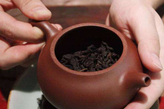 什么泥料的紫砂壺沖泡肉桂，武夷巖茶肉桂用哪種紫砂壺好？