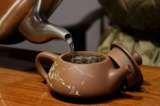 各類茶的注水方式，不同的茶泡茶時怎么注水