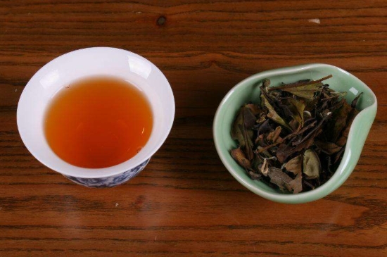 福鼎白茶能長時間悶泡嗎，老白茶可以悶著喝嗎？