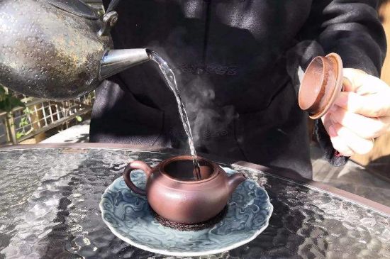 各類茶的注水方式，不同的茶泡茶時怎么注水