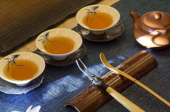 哪些茶適合泡功夫茶，功夫茶應(yīng)該配什么茶葉