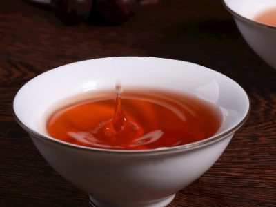 女人長期喝紅茶好不好，女人喝紅茶的功效