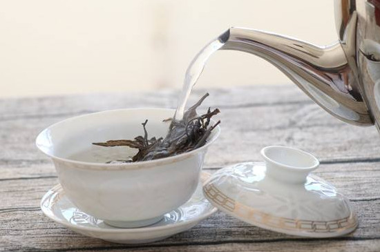 洗茶和潤茶一樣嗎，醒茶跟潤茶、洗茶有什么區(qū)別不同