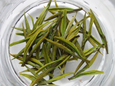 安吉白茶的功效與作用，簡單概括安吉白茶功效