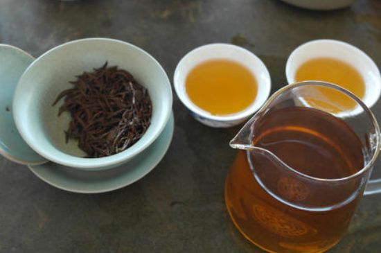 蜂蜜紅茶禁忌，喝蜂蜜紅茶的功效與禁忌