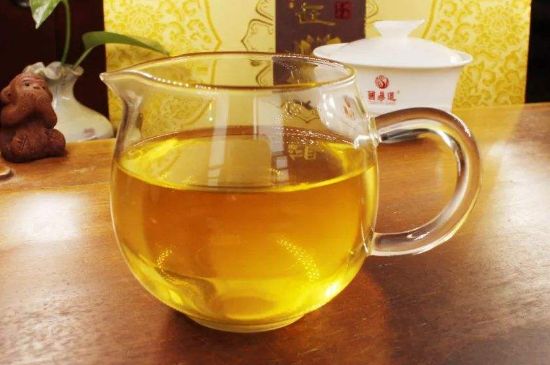 冷泡茶用什么茶葉最好，什么樣的茶適合冷泡？