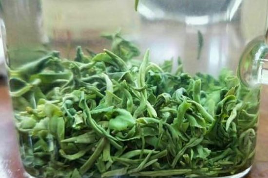 什么茶葉容易放香精，香精茶有什么危害？
