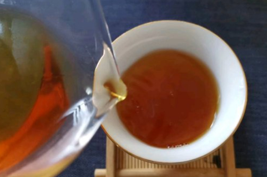 普洱茶十大學(xué)費(fèi)茶排名，吉普H是學(xué)費(fèi)茶？