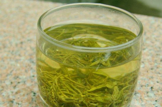 茉莉香精茶的鑒別方法，茉莉茶加香精怎樣識別？
