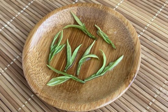 安吉白茶夏天怎么保存，安吉白茶能冷凍儲(chǔ)存嗎？