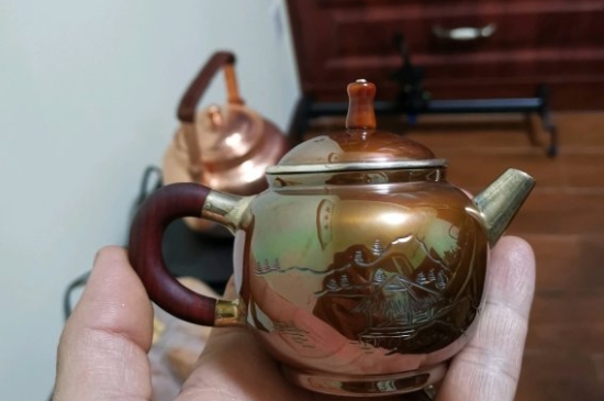 常見的七大材質(zhì)的茶具優(yōu)缺點(diǎn)，用什么材質(zhì)的茶具泡茶最好？