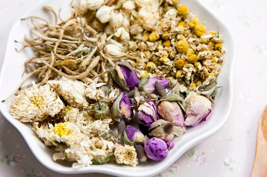 祛濕最有效的泡花茶，濕氣重適合泡什么花茶？
