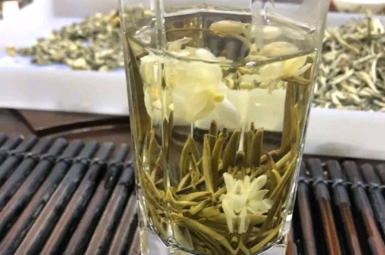 茉莉花花茶能煮嗎，喝茉莉花茶適合煮好還是泡好？