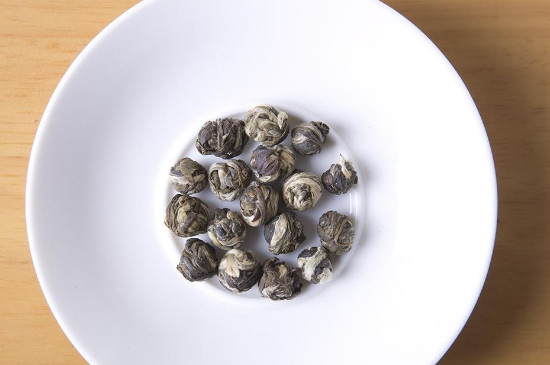 茉莉龍珠茶男人能喝嗎，男性夏季可以喝龍珠茶嗎