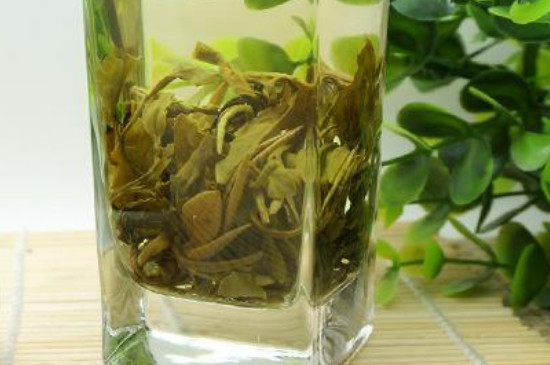 茉莉龍珠茶男人能喝嗎，男性夏季可以喝龍珠茶嗎