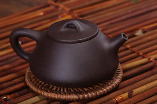 本山綠泥壺適合沖泡什么茶，紫砂壺本山綠最適合什么茶？