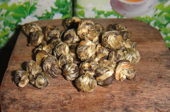 茉莉龍珠一次泡幾顆，茉莉龍珠一一杯放幾顆