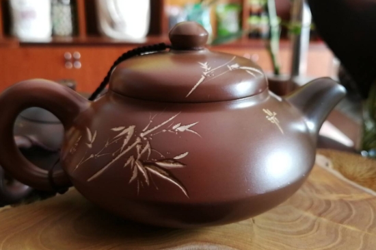 坭興陶主要泡什么茶，廣西坭興陶壺適合泡哪些茶？