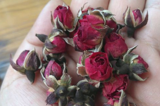 玫瑰花泡水喝的9大禁忌，喝玫瑰花茶有什么禁忌