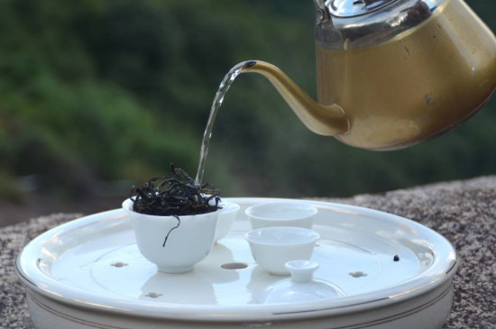 茶洗與茶盂區(qū)別圖片，怎樣使用茶盂和茶洗
