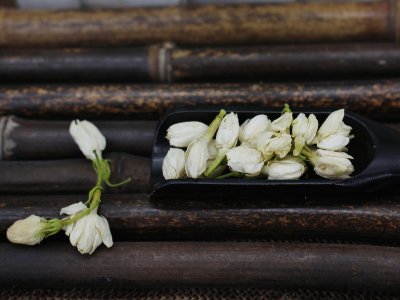 茉利花茶有什么功效作用，不適合什么人喝？