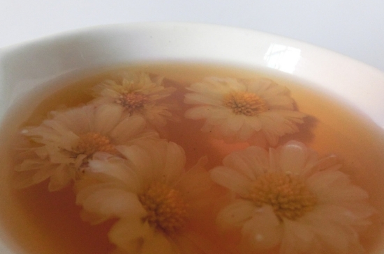 喝菊花茶有什么效果，女人長期喝菊花茶好嗎？