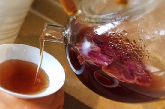 喝玫瑰花茶能祛斑嗎，玫瑰花茶有祛斑的功效嗎？