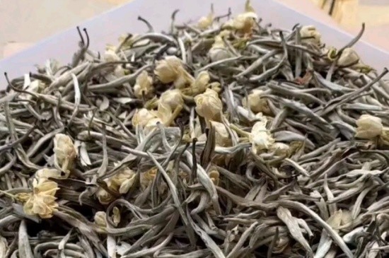 茉莉花花茶能煮嗎，喝茉莉花茶適合煮好還是泡好？