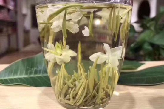 茉莉銀針屬于什么茶，茉莉銀針適合什么人喝？