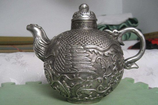 銀壺泡茶后為什么會變黑，銀壺內(nèi)膽發(fā)黑怎么辦