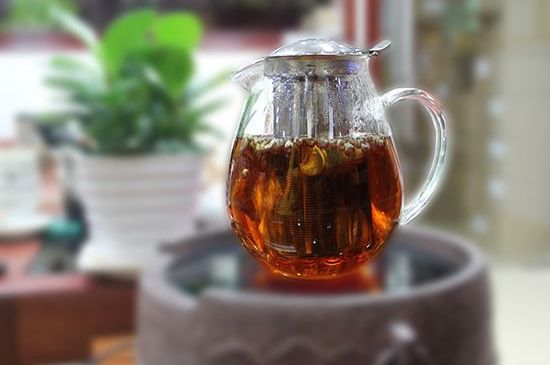 福鼎白茶要喝老的嗎，為什么喝白茶要喝老茶存新茶？