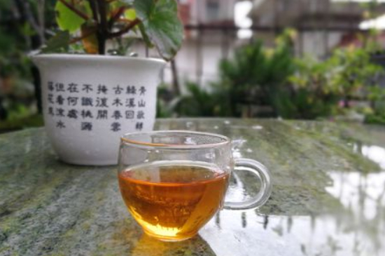 什么茶葉喝起來超級香，什么茶泡出來滿屋濃香?