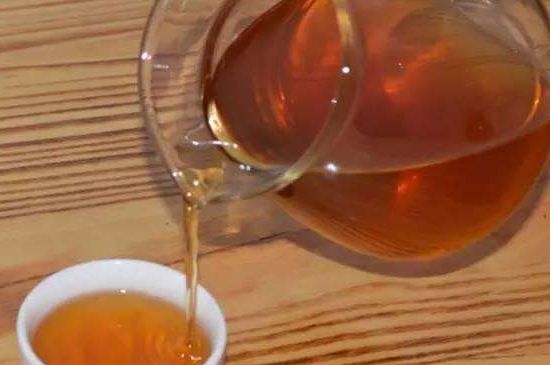 伏茶里的金花是黃曲霉素嗎，金花茯茶里的是什么菌