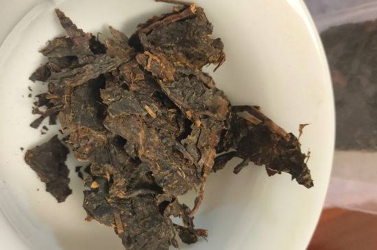 一天什么時候喝黑茶最好，喝黑茶一天最佳時間和季節(jié)