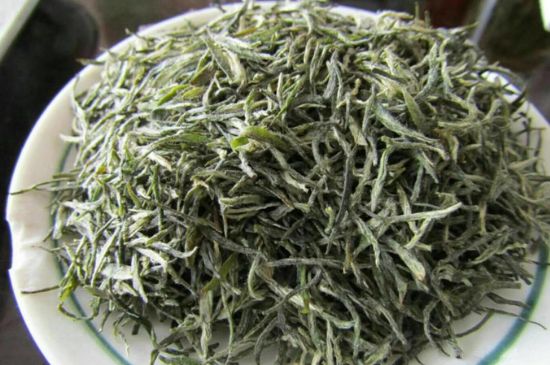 竹葉青和毛尖的區(qū)別，毛尖和竹葉青怎么分辨？