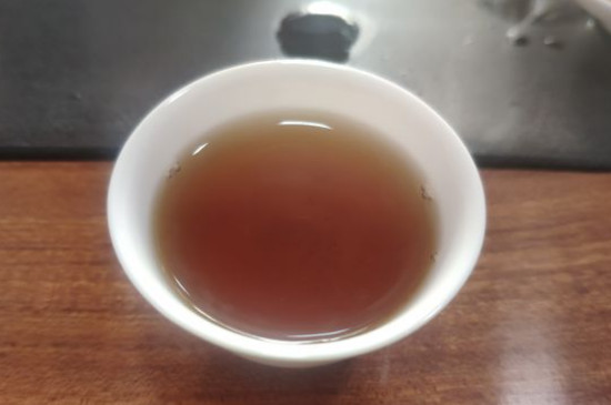 大紅袍煙熏味是好茶嗎，能不能喝對人體有壞處嗎