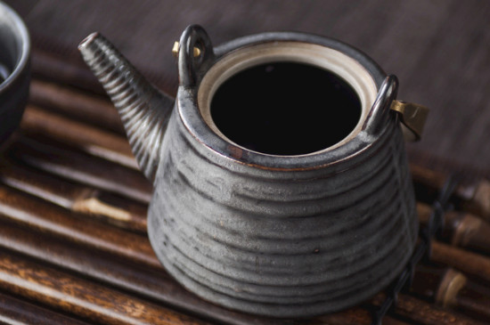黑茶用什么壺煮最好，黑茶用什么煮效果好？