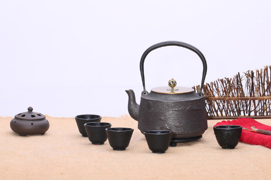 黑茶用什么壺煮最好，黑茶用什么煮效果好？