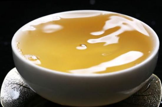 綠茶加重濕氣？濕氣體質(zhì)寒的人能喝綠茶嗎