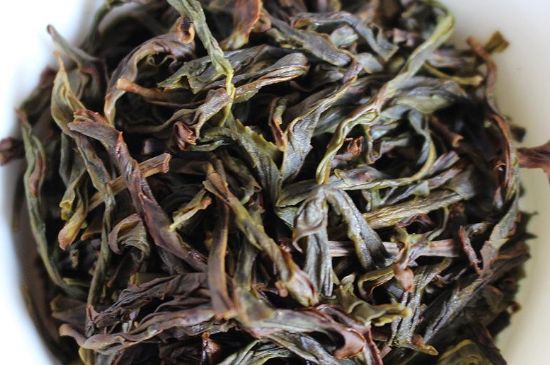 蜜蘭香和鴨屎香區(qū)別，鳳凰單樅鴨屎香vs蜜蘭香圖片對比