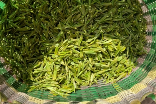 龍井是明前的好還是雨前的好，明前茶和雨前茶哪個(gè)好喝？