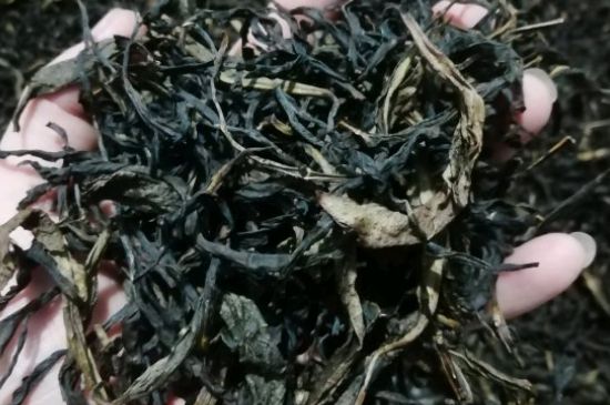 蜜蘭香好還是鴨屎香好，鳳凰單叢茶蜜蘭香和鴨屎香特點(diǎn)有哪些？