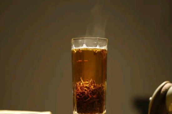 一天3杯紅茶抗癌，常飲紅茶對(duì)身體有好處！