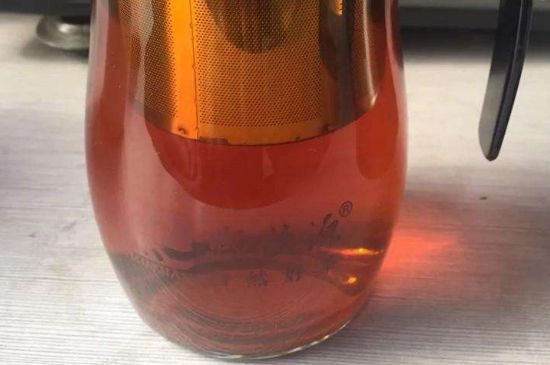茯磚茶與普洱茶哪個(gè)好，茯茶和普洱茶口味區(qū)別