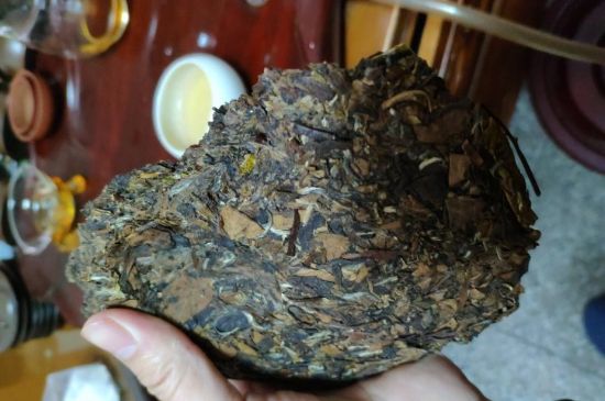 7年壽眉和2年白牡丹哪個好，老白茶壽眉與白牡丹的口感區(qū)別